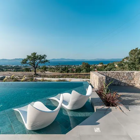 אכסניה Akres Luxury Sea View