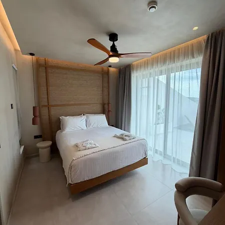 Akres Luxury Sea View פסאלידי