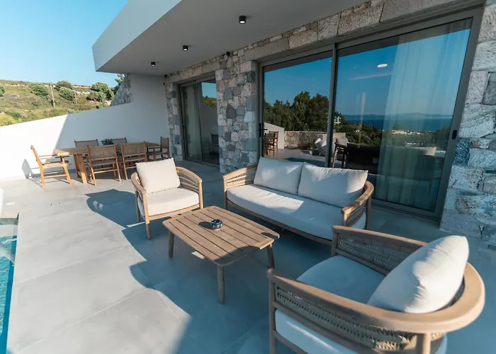 Akres Luxury Sea View بيت خشبي *