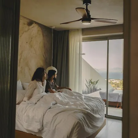 Akres Luxury Sea View *