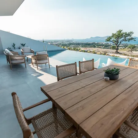 אכסניה Akres Luxury Sea View *